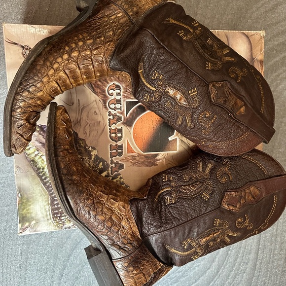 A Hornback alligator out of my personal collection of Cuadra boots - Picture 3 of 4